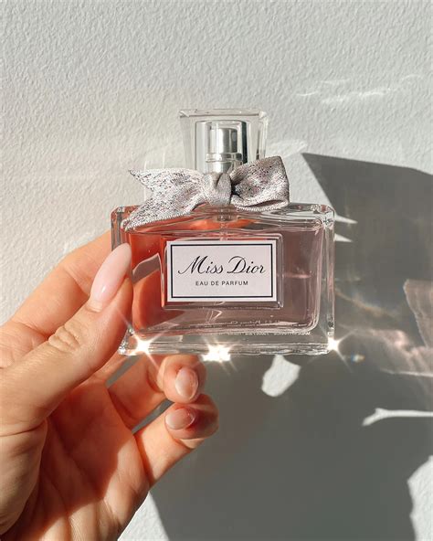 miss dior perfume review pantip|what smells like Miss Dior.